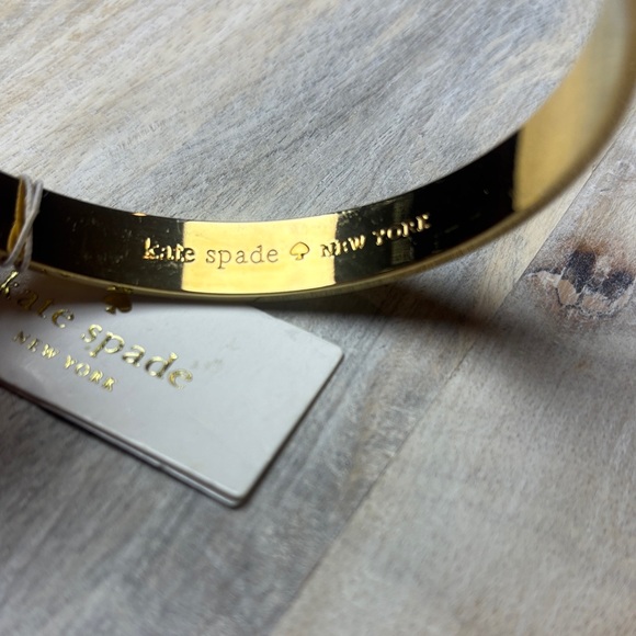 Kate Spade Best Friends Gold Bracelet NWT - Picture 2 of 13